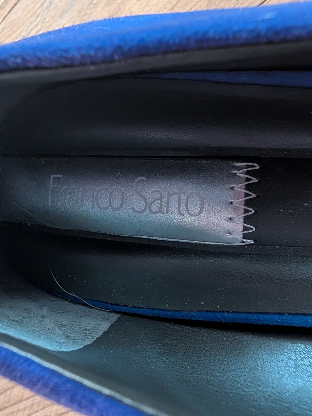 Franco Sarto Cobalt Pointed-Toe Women’s Heels - Picture 2 of 5